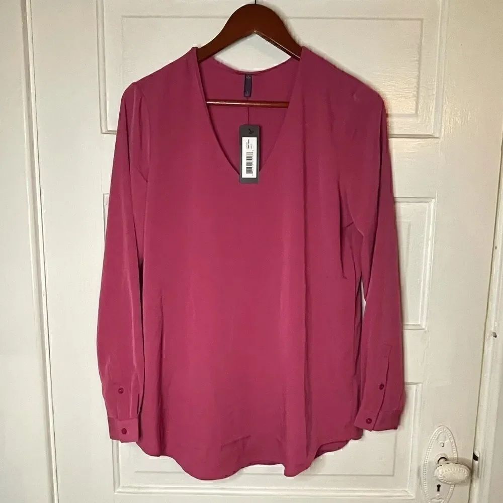 NYDJ V-Neck Full Sleeve in Berry